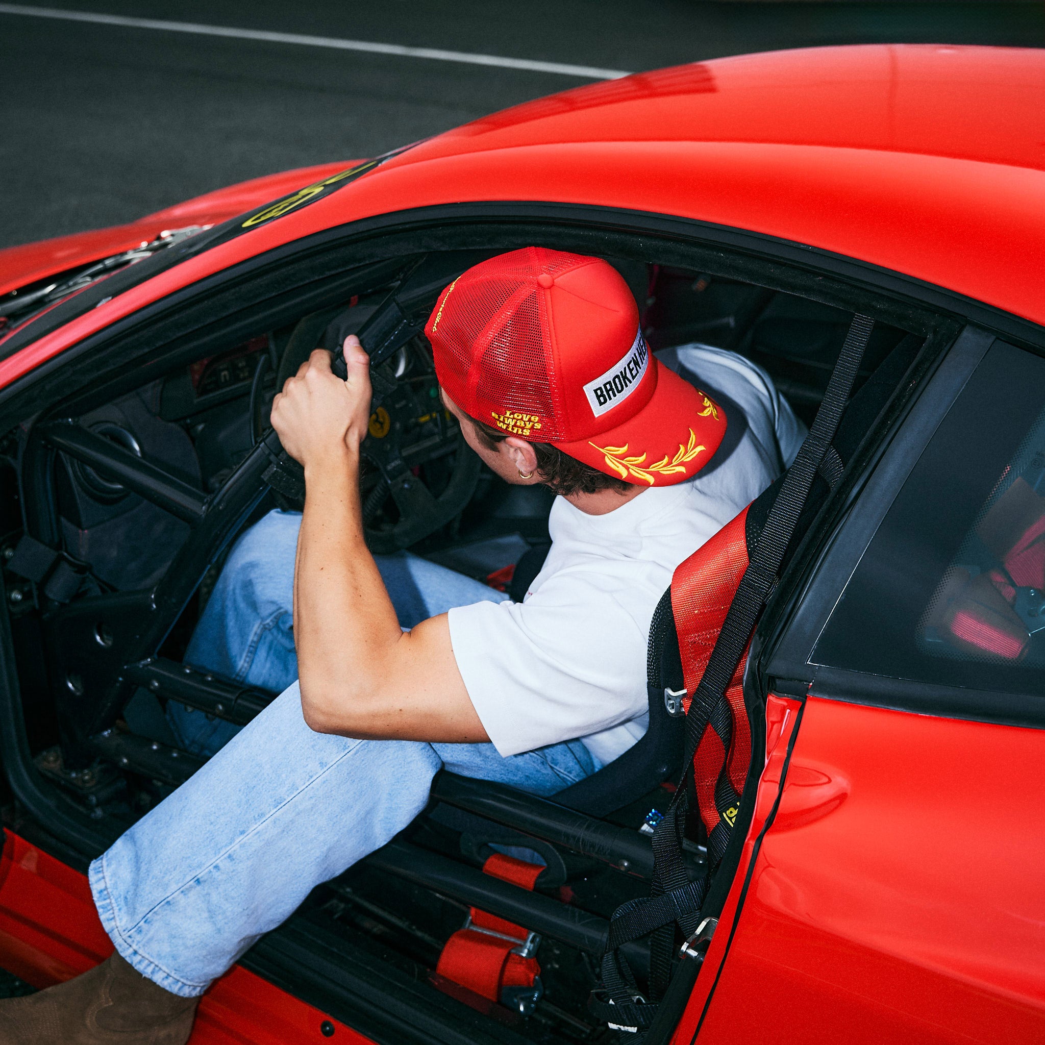 Red_Racing_Cap_02_1.jpg